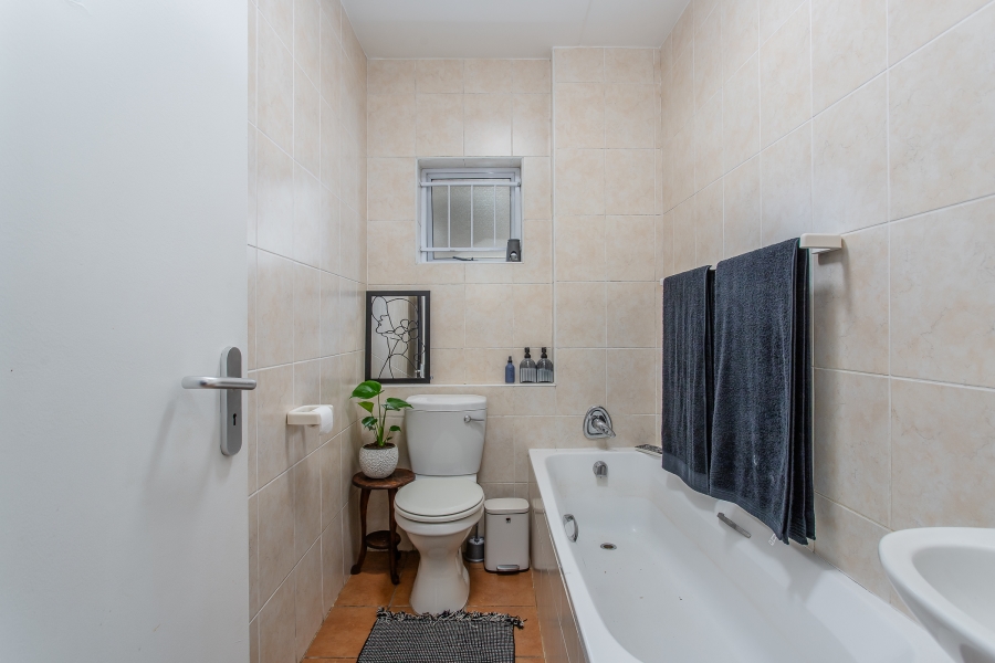 2 Bedroom Property for Sale in Paarl South Western Cape